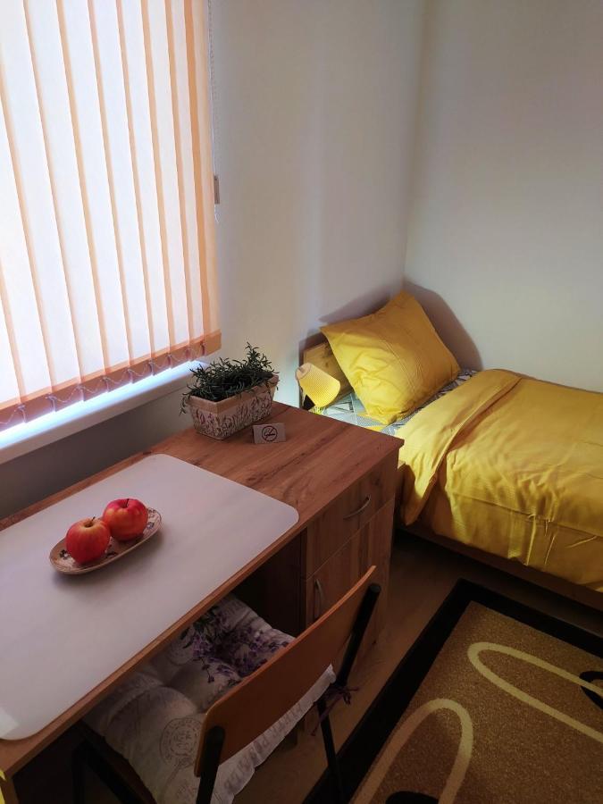 Дом За Гости Осогово Apartment Kyustendil ภายนอก รูปภาพ